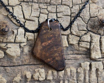 Caribbean Rosewood Burl Wood Pendant Necklace: 20 inch Chain
