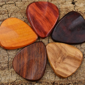 Wood Guitar Pick Variety Pack of 5 - Handmade Wooden Guitar Pick - Custom/ Personalized Guitar Pick - 5 Wooden Guitar Picks