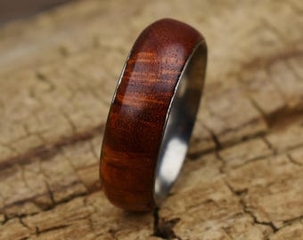 Rare South American Bloodwood Burl Ring - Stainless Steel Core - Size 11 1/2 - 8MM (0.31 inches) Wide - Wedding Ring - Wedding Band