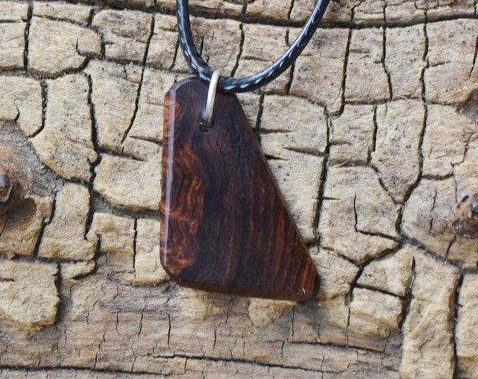 Honduran Rosewood Burl Wood Pendant Necklace: Handmade Adjustable Necklace