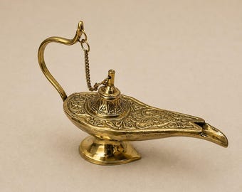 Brass Aladdin Genie Lamp Arabian Magic Oil Lamp Handmade Decorative Decor
