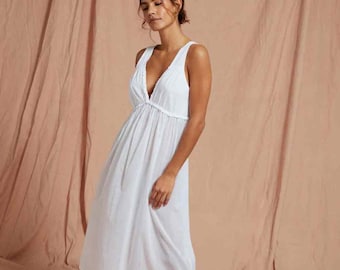 Elegant White Sleepwear Victorian sleeveless Nightgown Vintage Sleepwear Ruffle Decor Cotton Nightdress Cottage core Night Gowns Fairy Dress