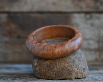 Australian Tuart timber small size wooden bangle bracelet Western Australia eucalyptus