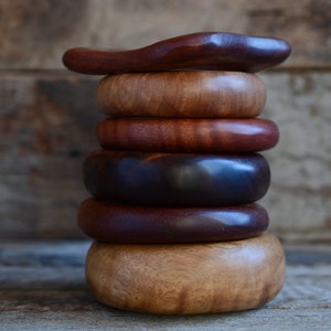 Medium sized wooden eucalyptus bangle sculptural western australia red tingle image 9