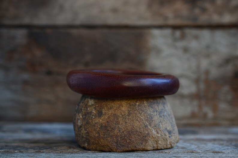 Medium sized wooden eucalyptus bangle sculptural western australia red tingle image 6