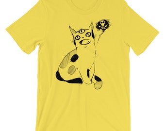 Yellow Strange Cat Shirt, Third Eye Pop Surrealism Art Graphic Tee, Pastel Goth Clothing T-Shirt, Unisex Grunge Tshirt