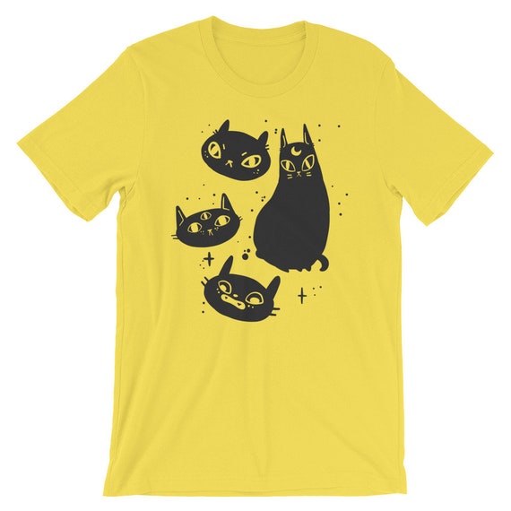 奇妙な猫の落書きの黄色いアートTシャツ、オリジナルアートワークの