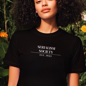 Serialism Society T-shirt | Unisex avancerad musikteori-tröja, Arnold Schoenberg-inspirerad t-shirt, 12-tonsmusiktopp, avantgardistisk gåva