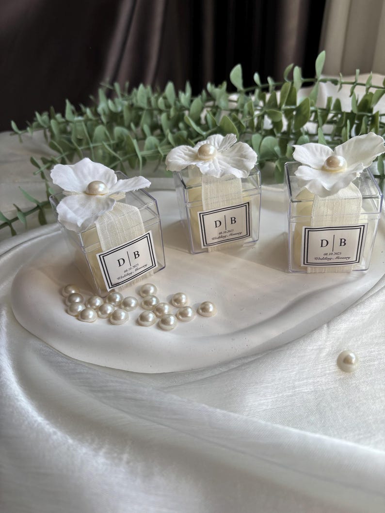 wedding favors,favors for guests,baby shower favors,wedding favors bulk,personalized favors,engagement favors,bridal shower gifts,baptism favors,bridal shower favors,bulk wedding favors,baby shower gifts,best wedding favors,candle wedding favor,engagement gifts,favors in bulk,personalized gift,rustic wedding favor,wedding gift,bridesmaid gifts,bridle favors,customizable favors,thank you gifts,unique wedding favor,wedding guest favors,anniversary favors