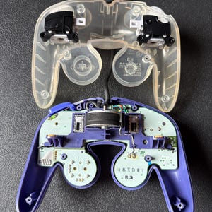 Custom Gamecube Prototype Controller | Prototype Styled Indigo / Clear image 5