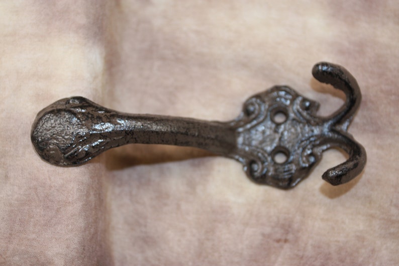 Victorian Wall Hooks Cast Iron Free Shipping H-61