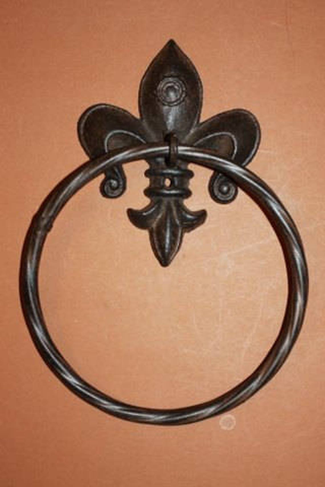 3 Pcs Fleur De Lis Bath Accessory Set Vintagestyle Fleur Etsy