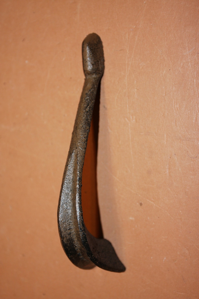 free shipping Contoured door handles with claen lines will work with different decors our composure handle # HW-71
