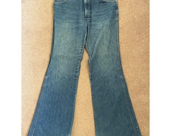 Vintage 70s Wrangler Blue Denim Bell Bottom Flare Leg Jeans Mens 28x31 USA Made