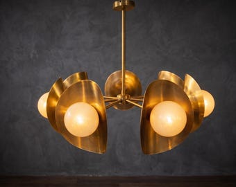 Mid Century Modern Brass Petal Chandelier - Large Gold Sputnik Pendant Light - Minimalist Art Deco Globe Ceiling Light for Dining Room