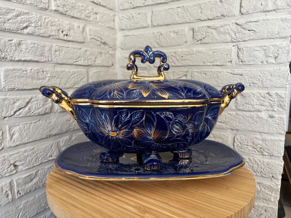 Vintage soup tureen from Hubert Bequet
