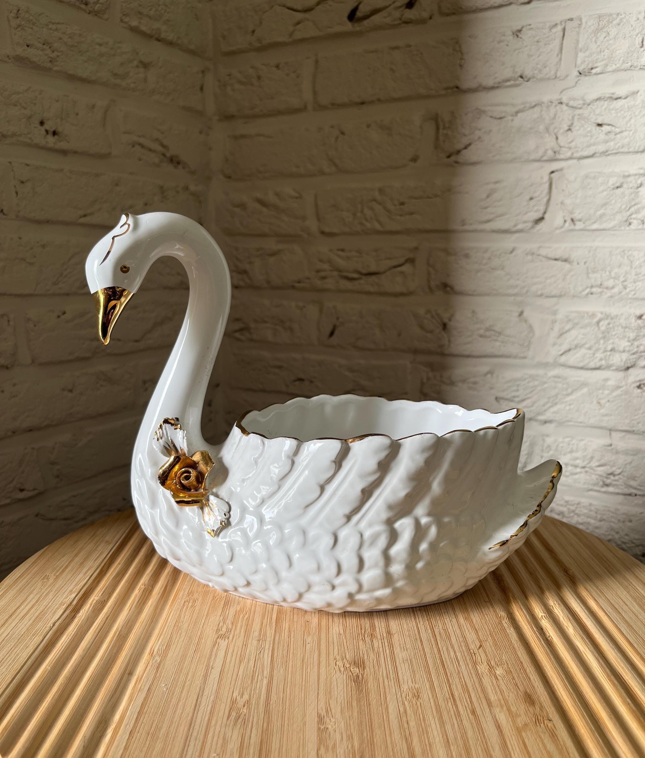 陶器の白鳥の花瓶 - Etsy 日本