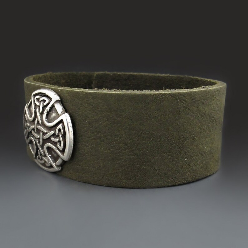 Men/'s Celtic Cross Leather Cuff Silver Cross Bracelet Celtic Knot Infinity Bracelet Leather Cross Bracelet