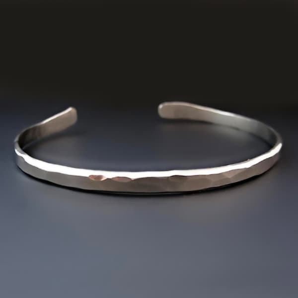 Men's Thin Hammered .925 SOLID Sterling Silver Bracelet| 6 Gauge Silver Cuff | Gifts for Boyfriend / Him | Father's Day Ideas