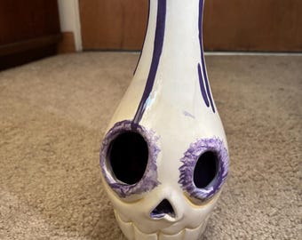 Skull Vase for Halloween