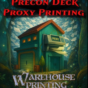 Könnte beinhalten: Illustriertes Bild eines türkisfarbenen Gebäudes mit dem Text "PRECON DECK PROXY PRINTING" und "WAREHOUSE PRINTING". Das Gebäude hat ein Garagentor, einen Drucker und ein rotes Dach. Der Hintergrund ist ein Wald.
