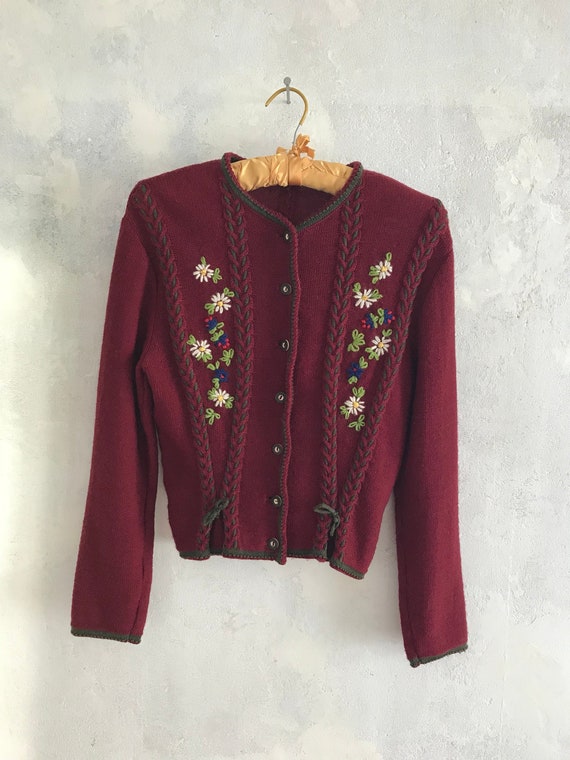 1950s braided knitwear sweater . 50s vintage Germa