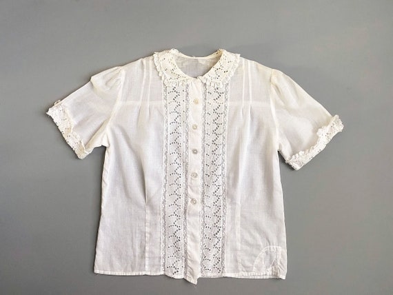 1940s cotton lace blouse . 30s vintage white puff