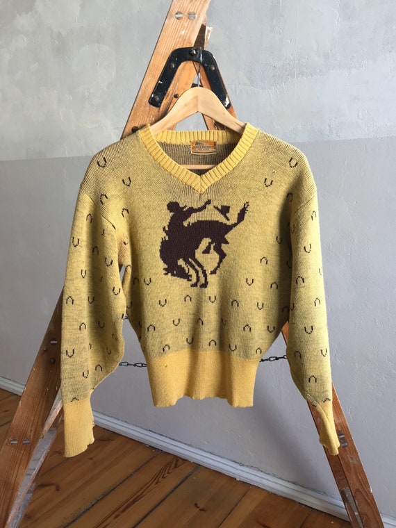 1940s Campus Sweaters De-Luxe . 40s vintage authen