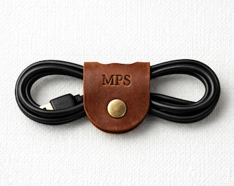 Gepersonaliseerde leren kabelopberger – set plantaardig gelooide koordhouders