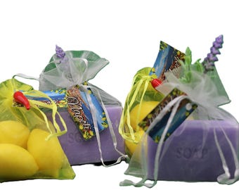 Jabones perfumados para ropa y lino | Lavanda con flores o limón con un cuerno de la suerte | Envase de velo hecho a mano.
