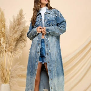 Kurtka Maxi Denim Jean na zamówienie DUSTER z perłami, kryształkami i zniszczonym wzorem western rocker concert (XS-3XL)