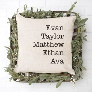 Grandkids Pillow - Mom Pillow - Personalized Name Pillow - Name Throw Pillow - Kids Name Decor - Grandparent Christmas Gift - Gift For Mom