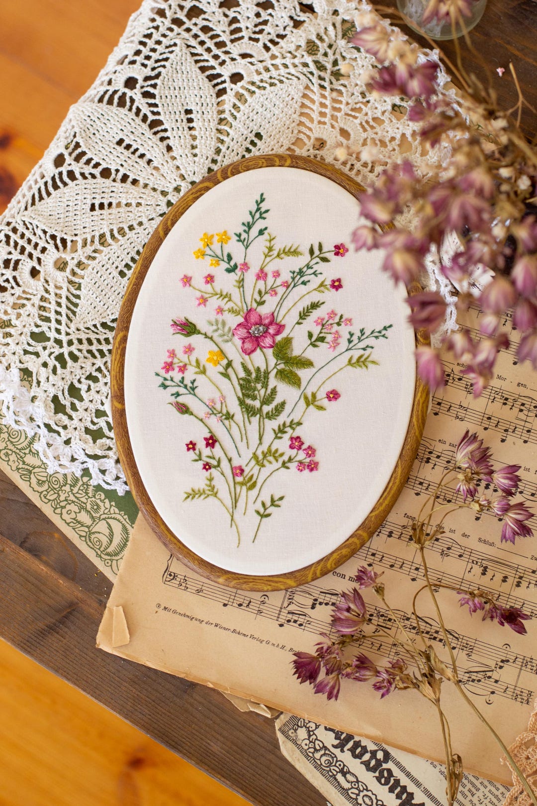 Pink Floral Embroidery Hoop, Wall Hanging Cottagecore Vintage Style ...