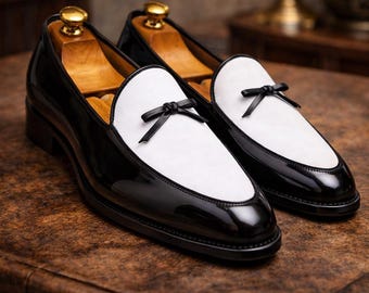 Mocasines de esmoquin de charol blanco y negro hechos a mano