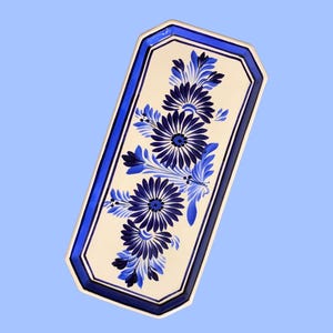 Piatto da portata rettangolare vintage in maiolica blu e bianca di Quimper - firmato.