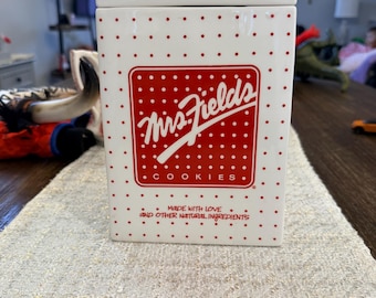 Vintage Mrs Fields Ceramic Cookie Jar