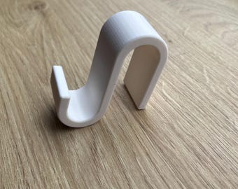Handy radiator hook. Lightweight and strong.