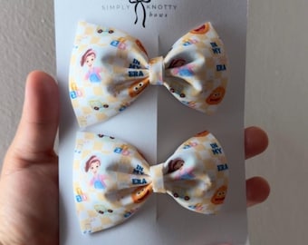 Ms. Rachel clip on bow, Big Bow, Bows | Piggies