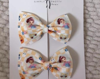 Ms. Rachel clip on bow, Big Bow, Bows | Piggies