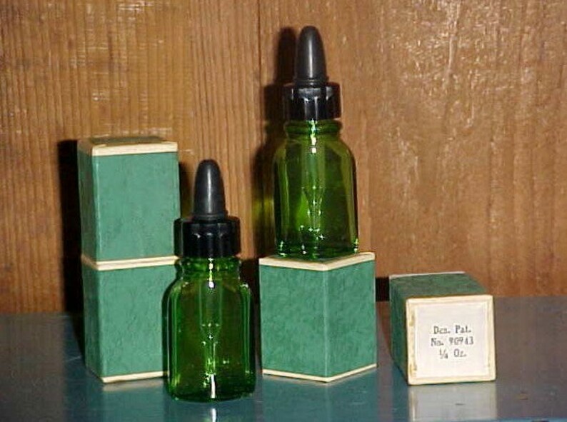Vintage Green Glass Eye Dropper Bottles 1930s Medicine Etsy
