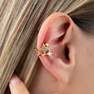 Gouden ster kraakbeenoorbel | Sterlingzilveren drievoudige ster zirkoonoormanchetcadeau