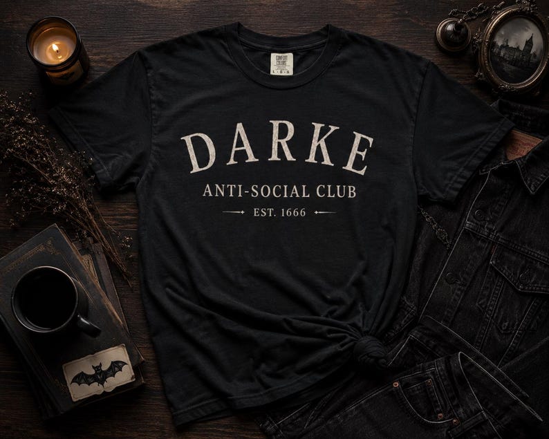 Donker anti-social clubshirt | Gothic Comfort Colours-T-shirt | Dark Academia-afbeelding afbeelding 1