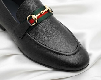 Handmade Black Leather Horsebit Loafers for Men – Classic Green & Red Strap Slip-On Dress Shoes