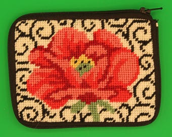 Handmade Poppies Coin Purse from Alice Peterson Kit Needlepoint Floral Zipper Pouch 4.5x3.25