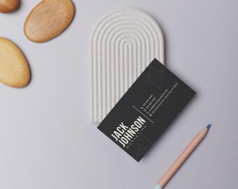 Minimalist Geometric Business Card Template – Canva Editable – Clean Black Professional Card