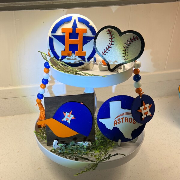 HOUSTON ASTROS Tiered Tray Decor Baseball Signs Bead Garland Rustic Texas