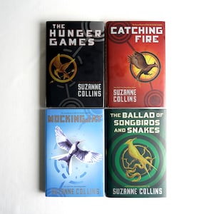 The Hunger Games Trilogy Pack by Suzanne Collins (Book Pack)