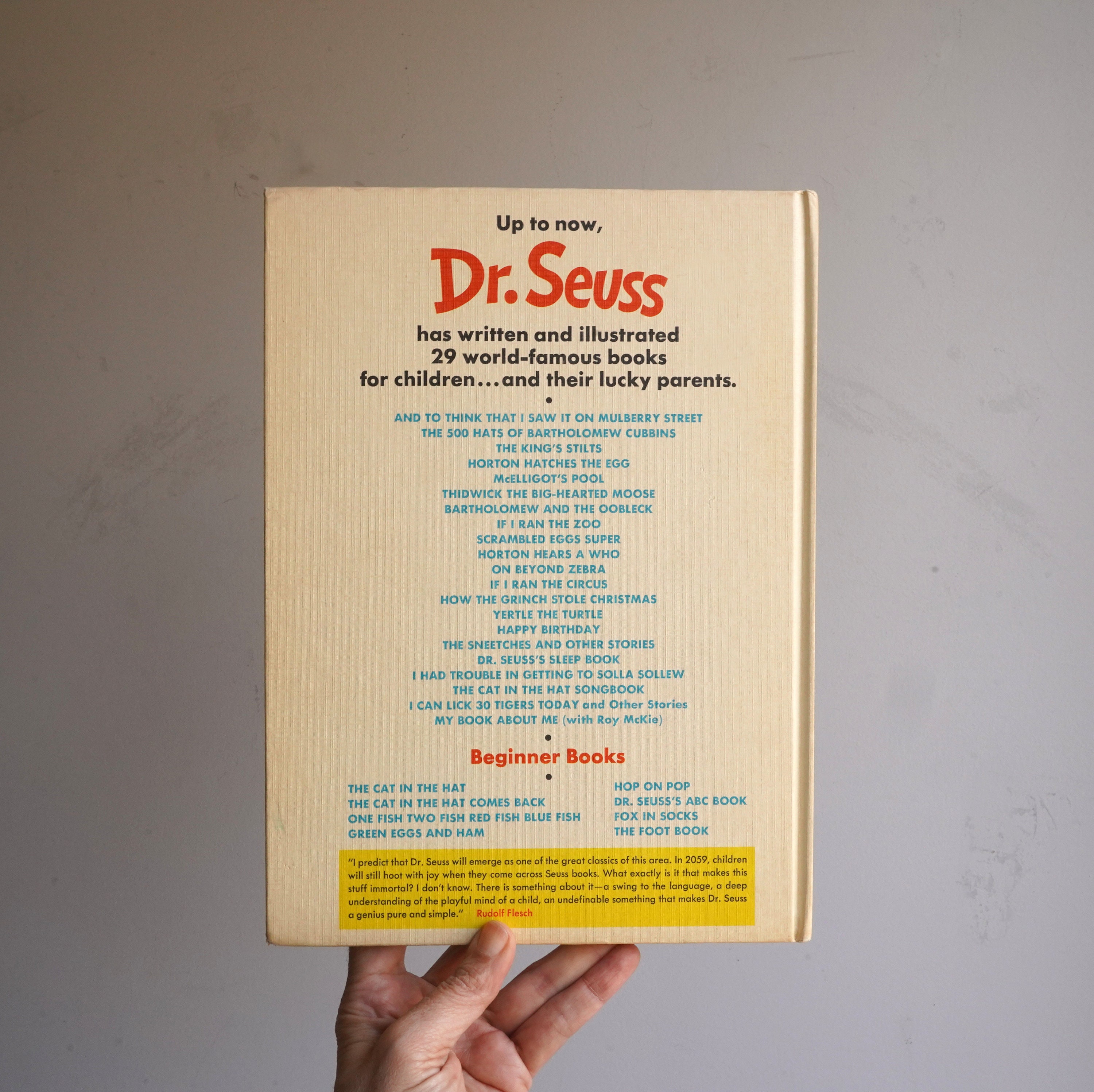 Dr. Seuss's Beginner Book Boxed Set Collection: The Cat in the Hat; One  Fish Two Fish Red Fish Blue Fish; Green Eggs and Ham; Hop on Pop; Fox in  Socks: Dr. Seuss