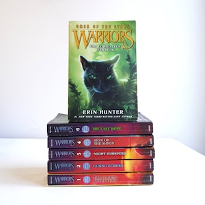 Warrior cats by Erin Hunter, Paperback