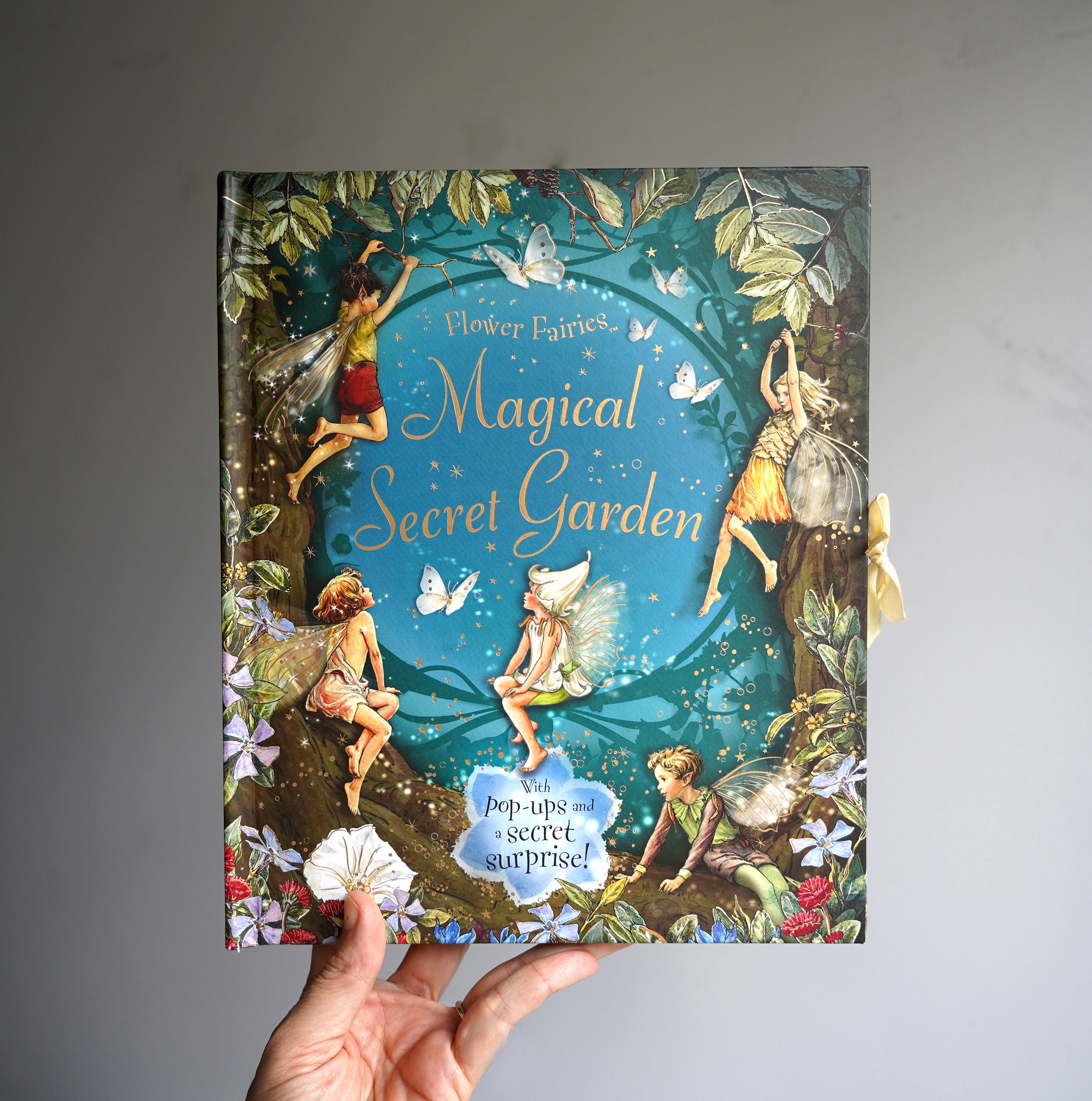 Pop-up Cicely Mary Barker's Flower Fairies Magical Secret Garden